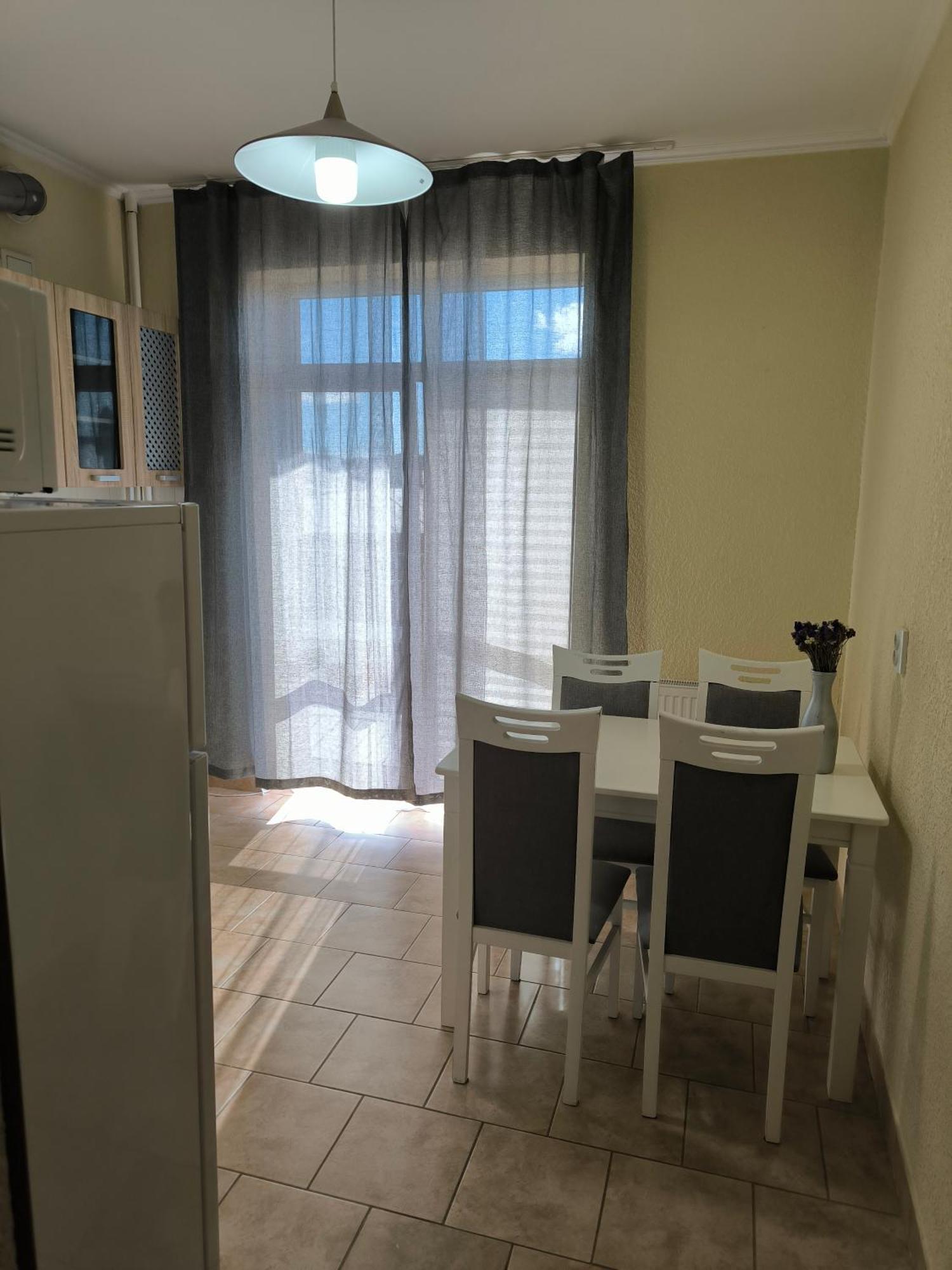 Apartments Domovik Parkaniya, 2A موكاشيفه المظهر الخارجي الصورة