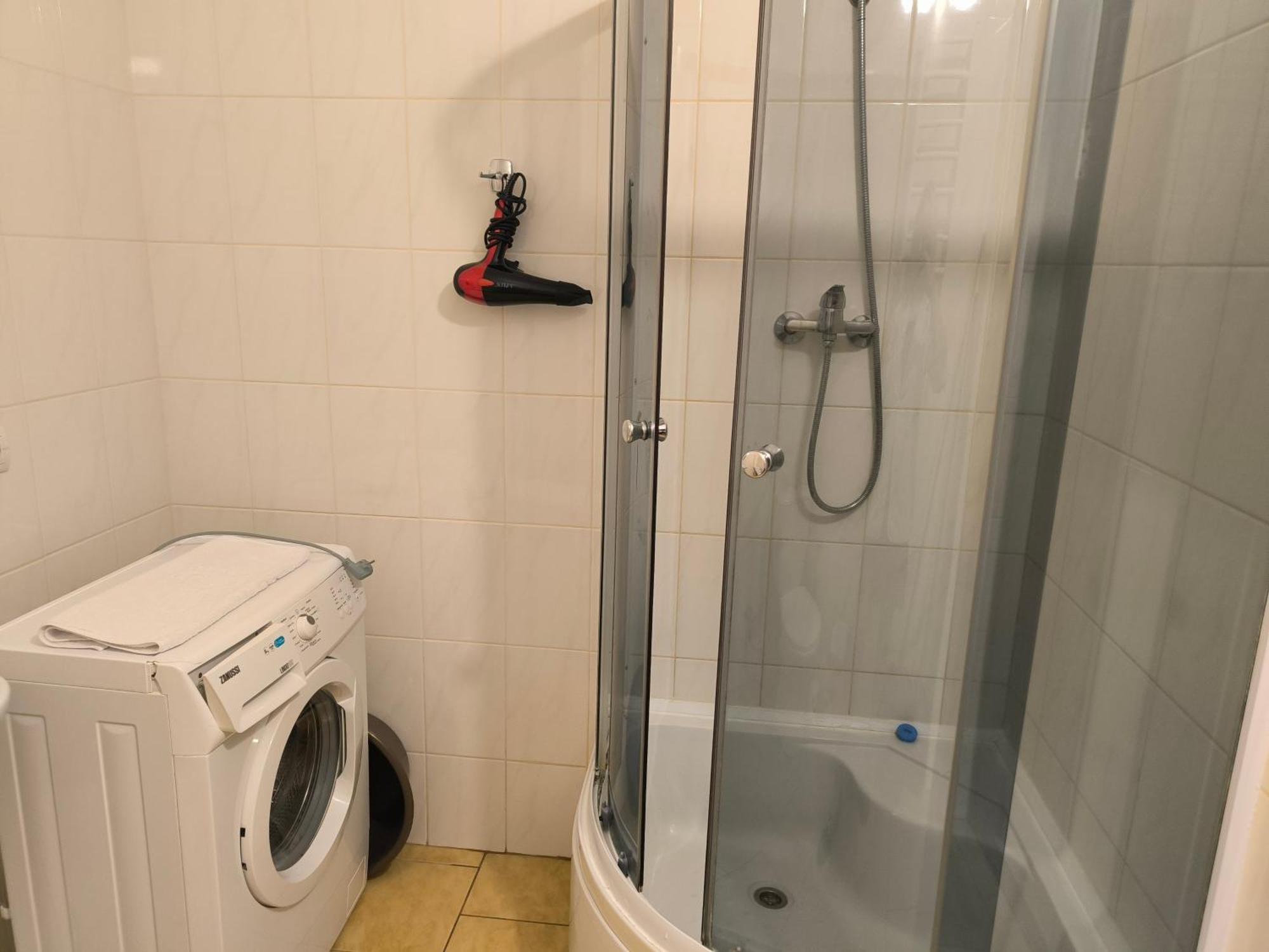Apartments Domovik Parkaniya, 2A موكاشيفه المظهر الخارجي الصورة