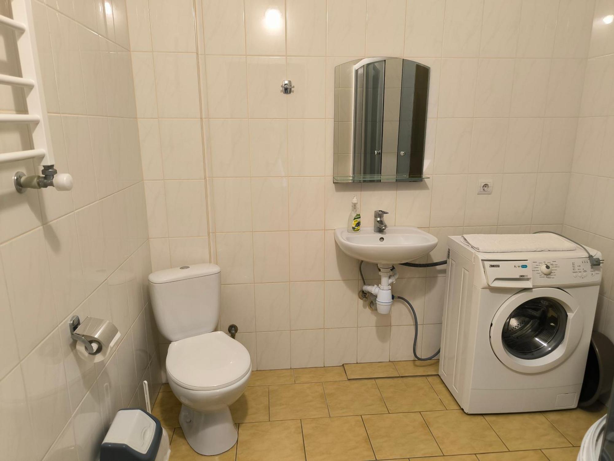 Apartments Domovik Parkaniya, 2A موكاشيفه المظهر الخارجي الصورة
