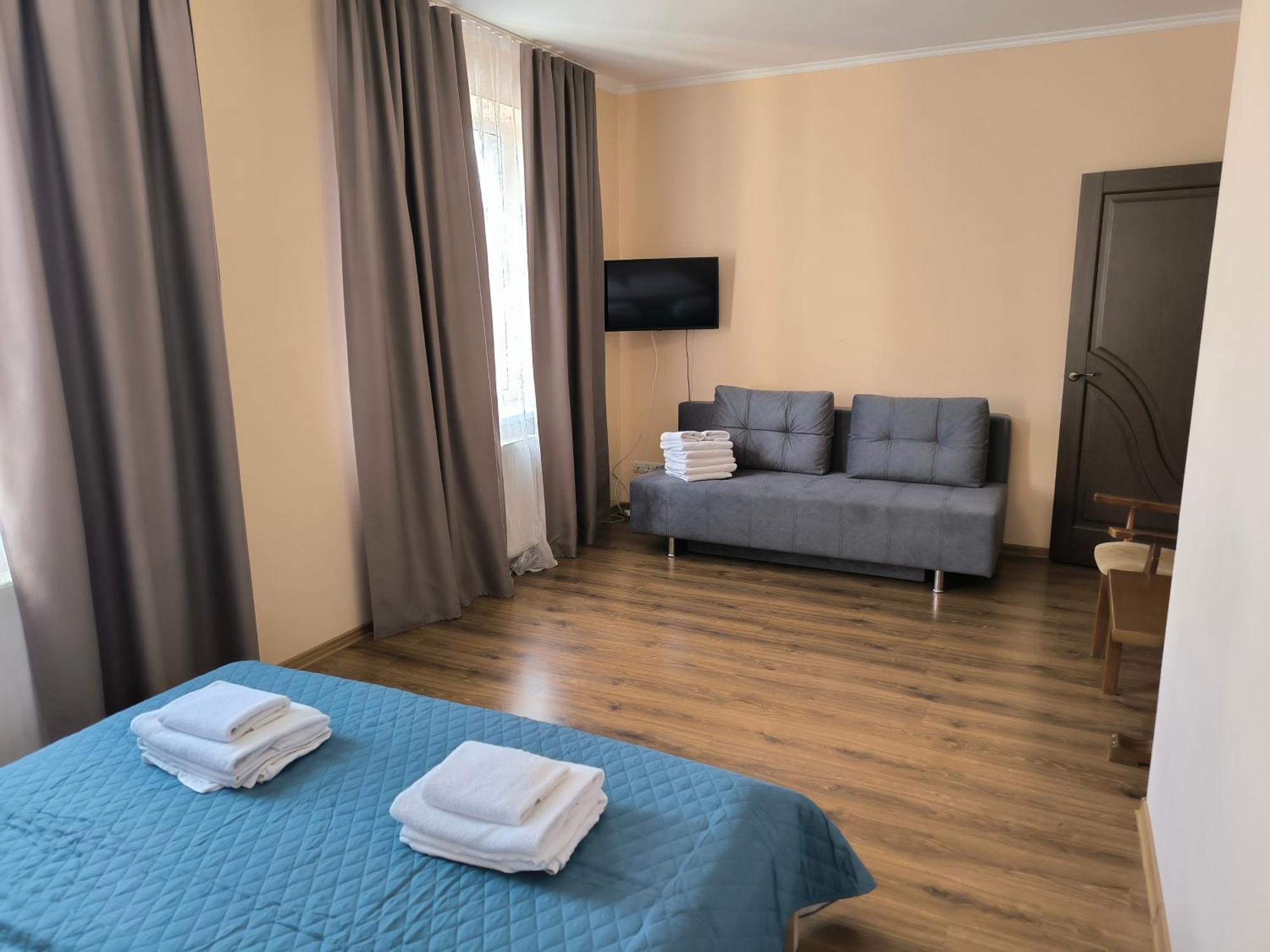 Apartments Domovik Parkaniya, 2A موكاشيفه المظهر الخارجي الصورة