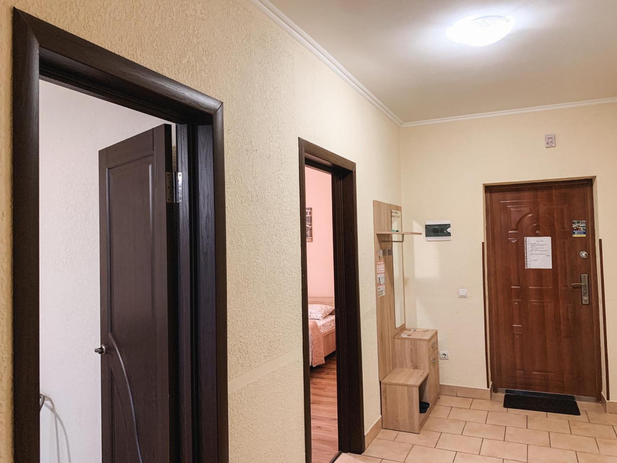 Apartments Domovik Parkaniya, 2A موكاشيفه المظهر الخارجي الصورة