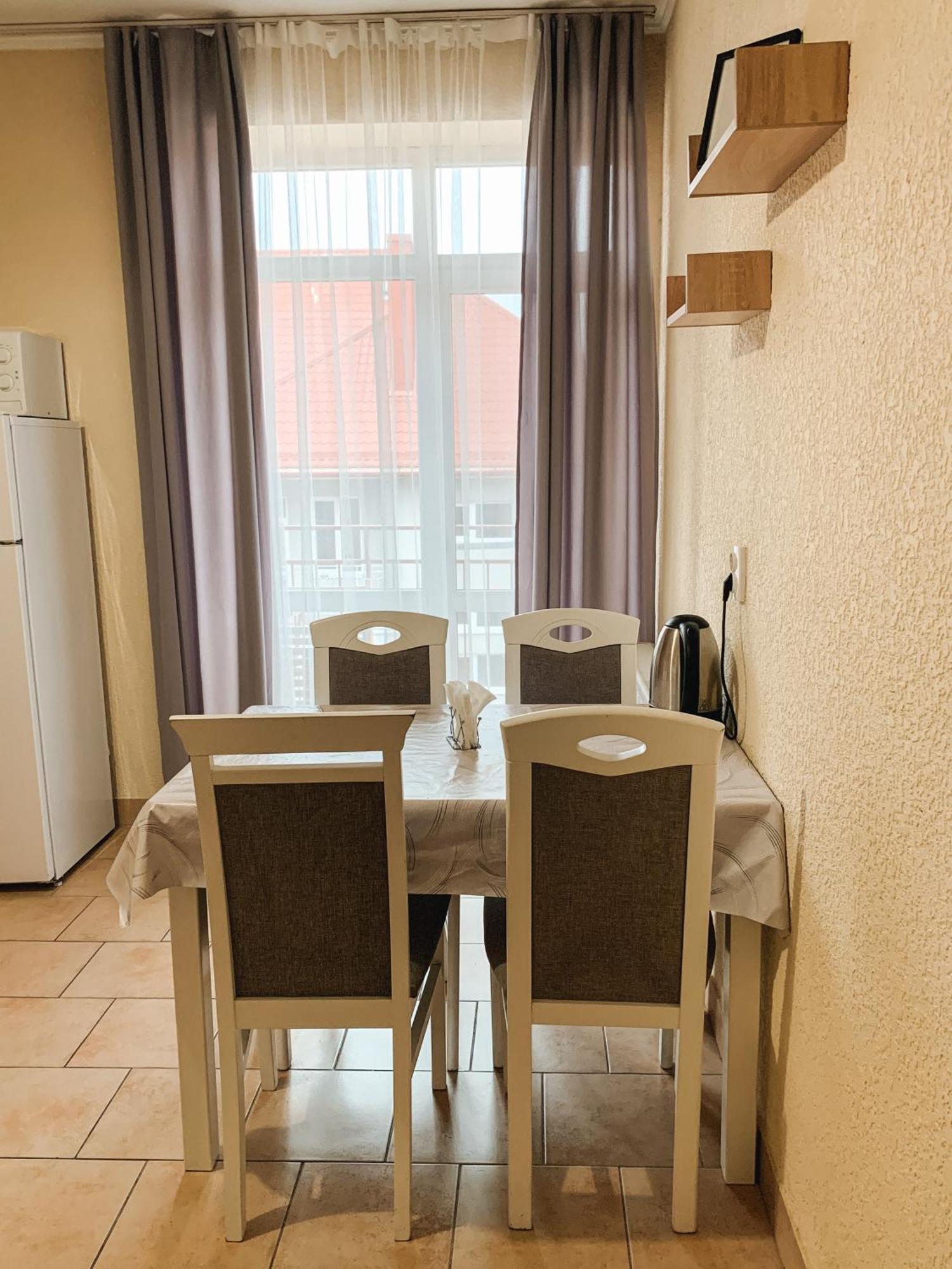 Apartments Domovik Parkaniya, 2A موكاشيفه المظهر الخارجي الصورة