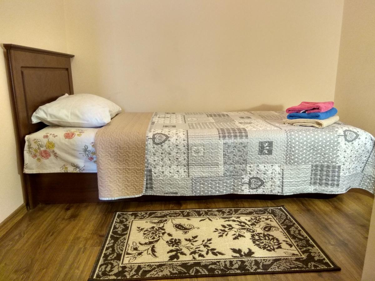 Apartments Domovik Parkaniya, 2A موكاشيفه المظهر الخارجي الصورة